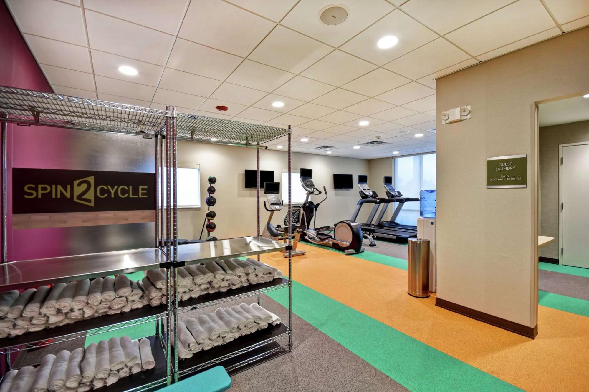 Home2 Suites By Hilton Terre Haute Esterno foto
