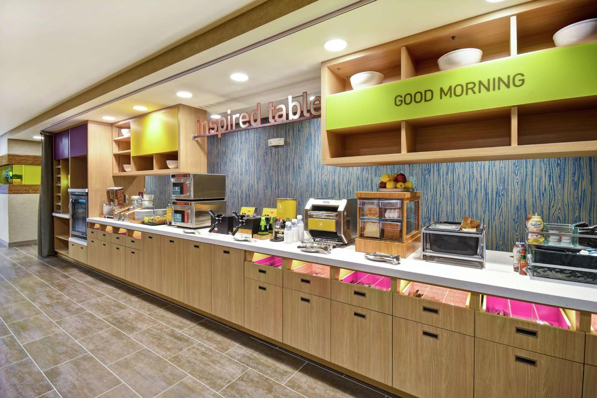 Home2 Suites By Hilton Terre Haute Esterno foto